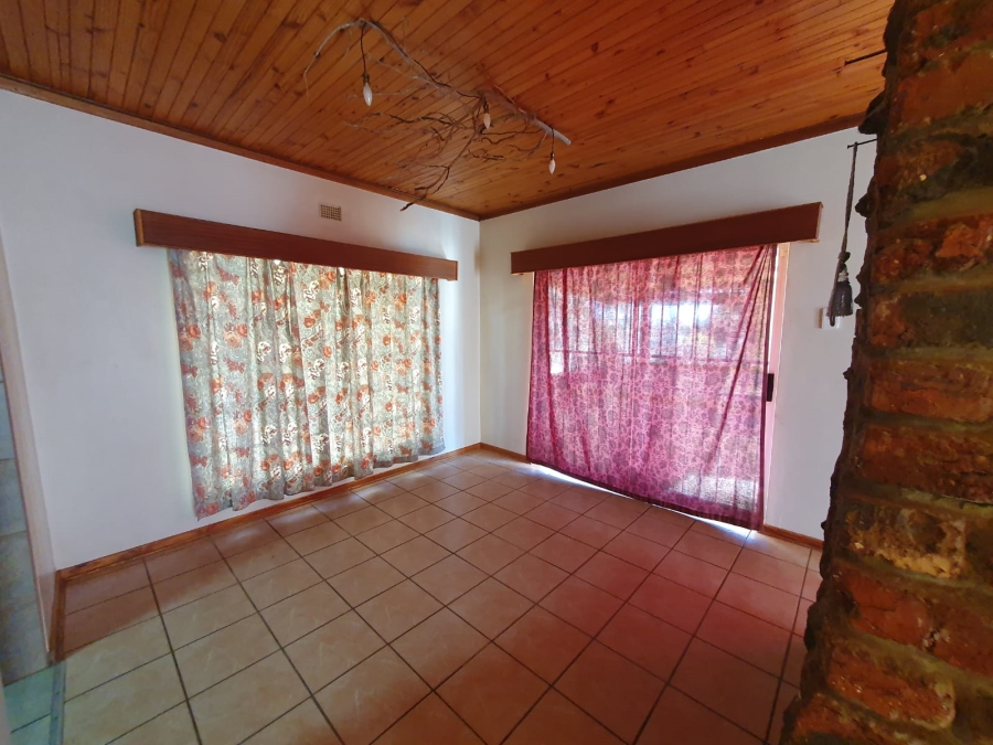 To Let 3 Bedroom Property for Rent in Virginia Free State